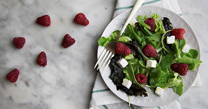 Tallerken med Hindbær & Feta Salat